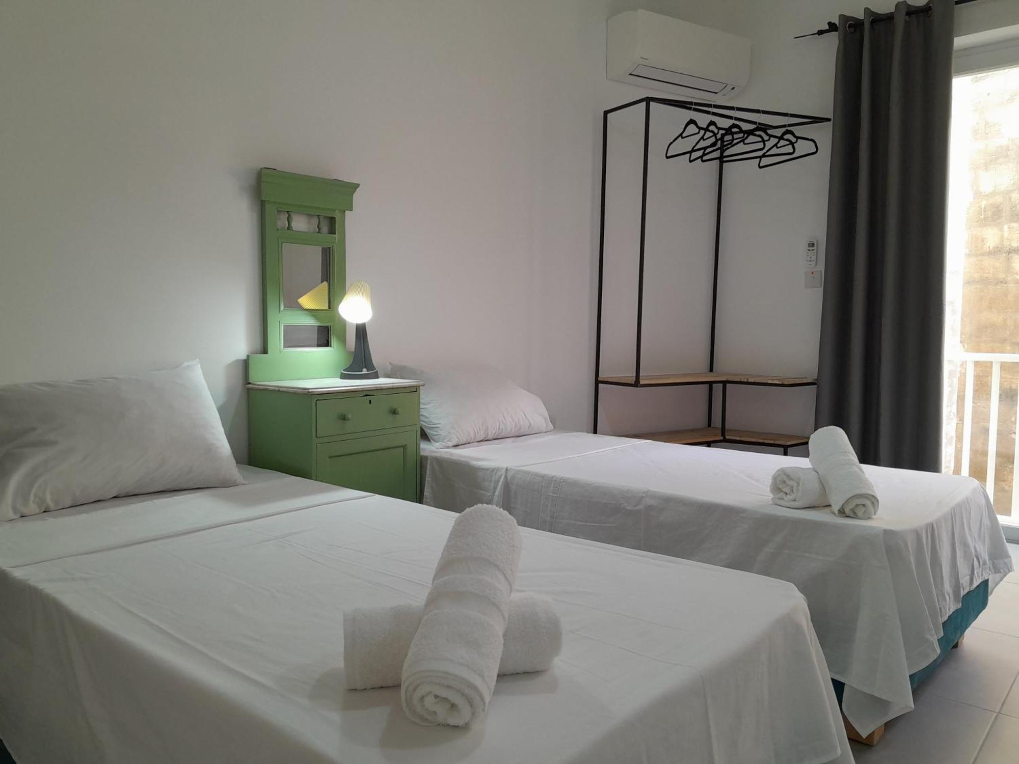 Limestone Suites Sliema Exterior foto